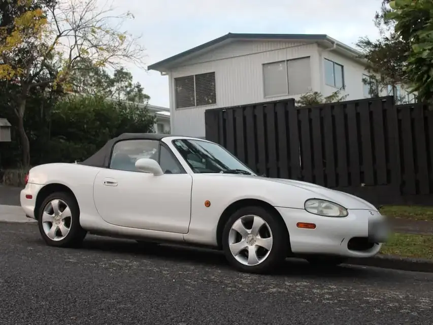 Mazda MX-5, foto 2 de 2