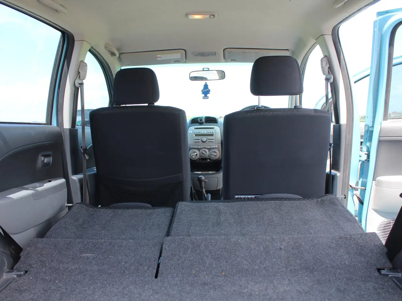 Daihatsu Sirion, foto 5 de 5